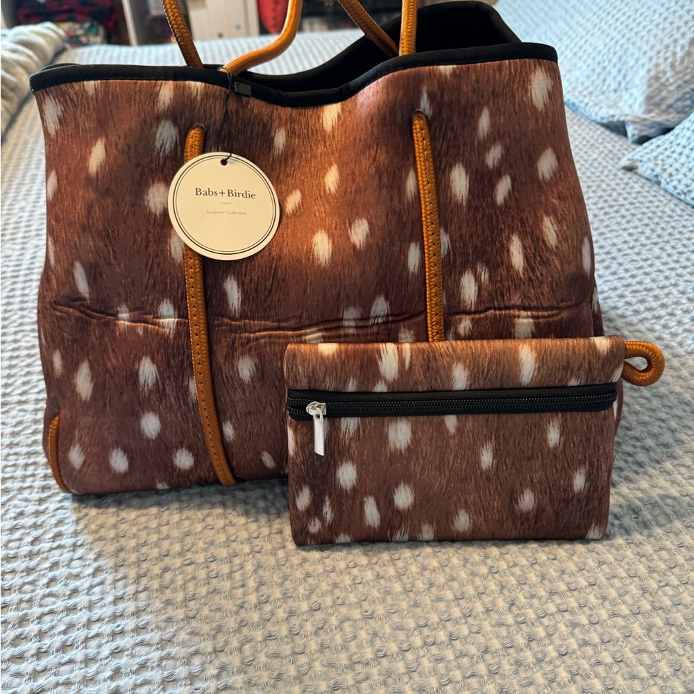 Neoprene tote with wallet